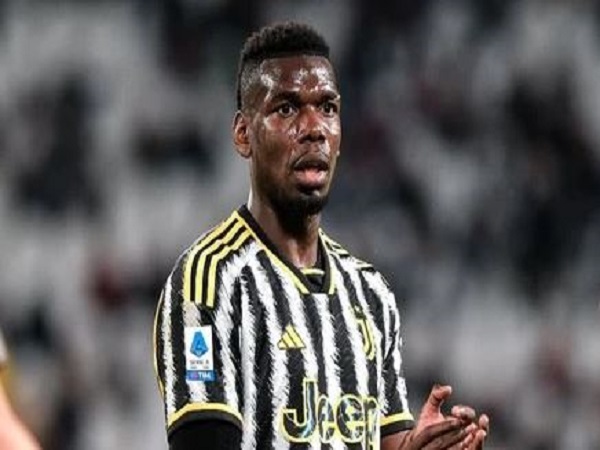 Paul Pogba là 1 cầu thủ Pháp đá cho Juventus