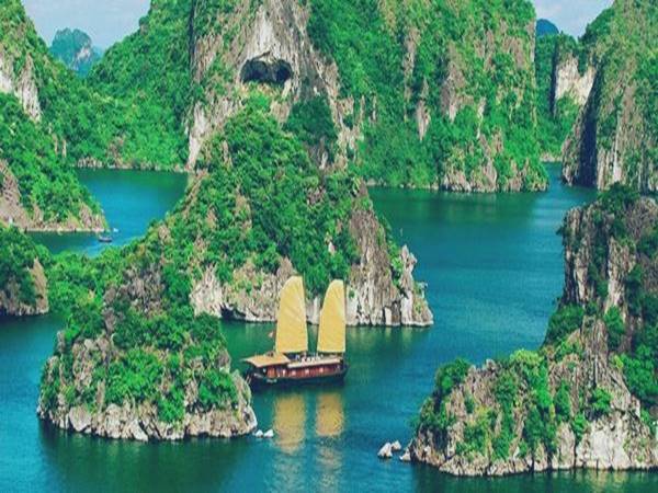 Hải Phòng có những địa điểm du lịch nào nổi tiếng?