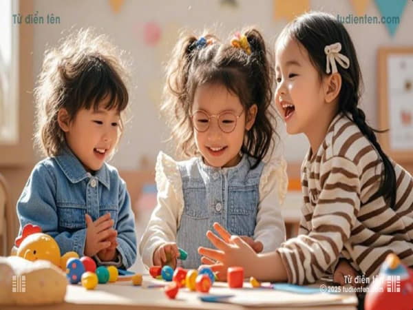 Vì sao nhiều cha mẹ lựa chọn tên Vân Khánh?